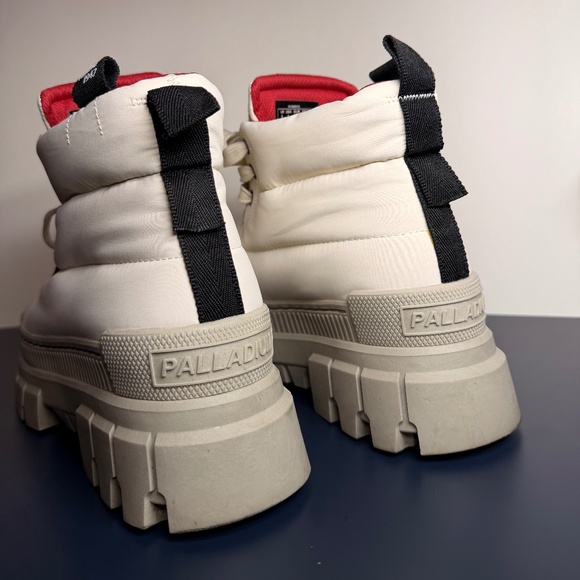 Palladium Women's Overcush Revolt Boots 39,5 - Picture 2 of 6
